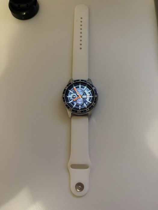 Продам Samsung galaxy watch 2