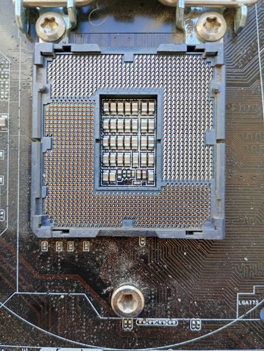 ASRock H61M-VS / s1155 / DDR3