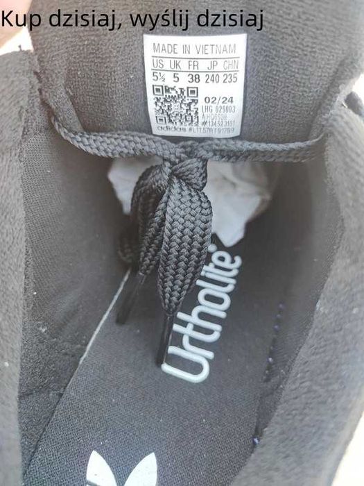 Trampki Adidas w rozmiarze 40 czarne klasyczne wygodne