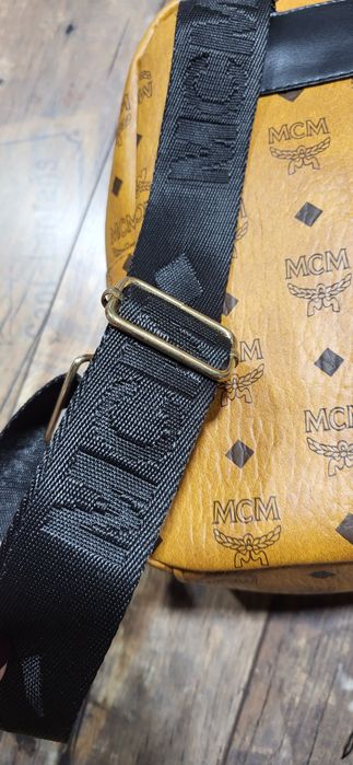 MCM brązowy camel plecak damski logo premium średni