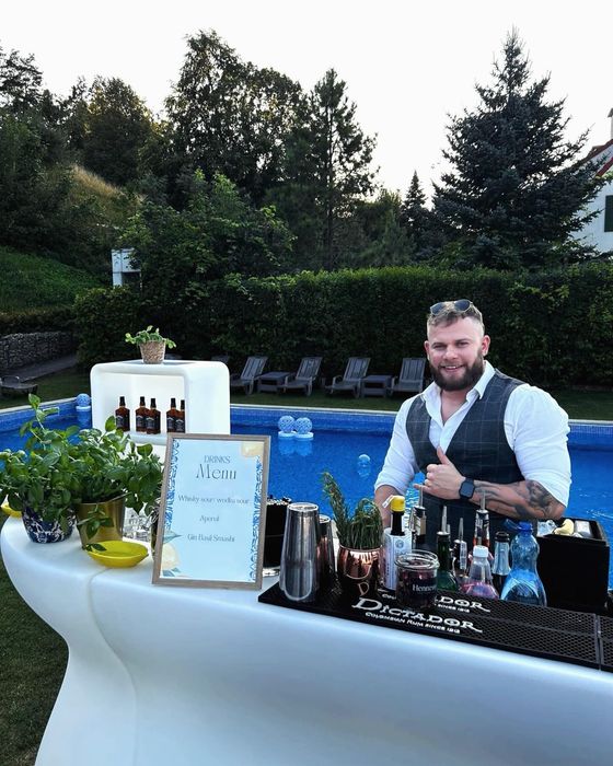 Nowik Mobile Bar - Barman na wesele - bar mobilny, drink bar