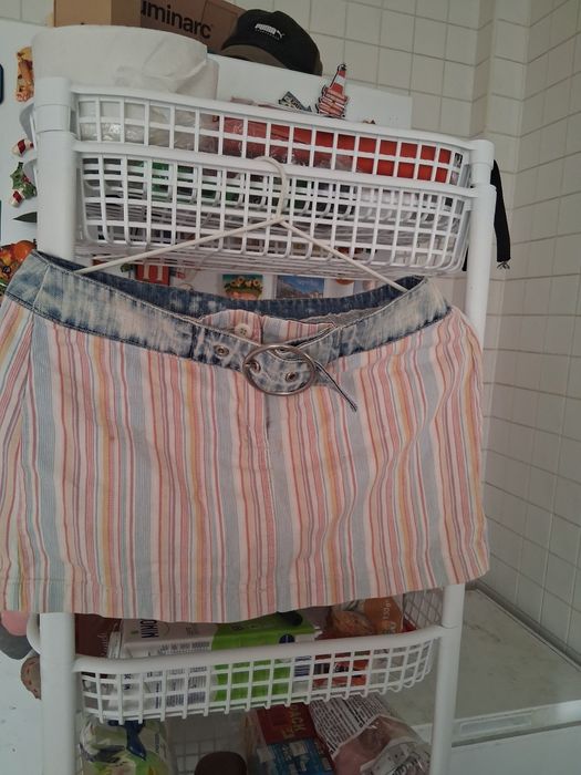 Roupa mulher .cada 1€