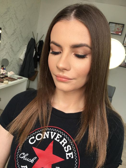 Makijaż okolicznościowy z dojazdem do klientki