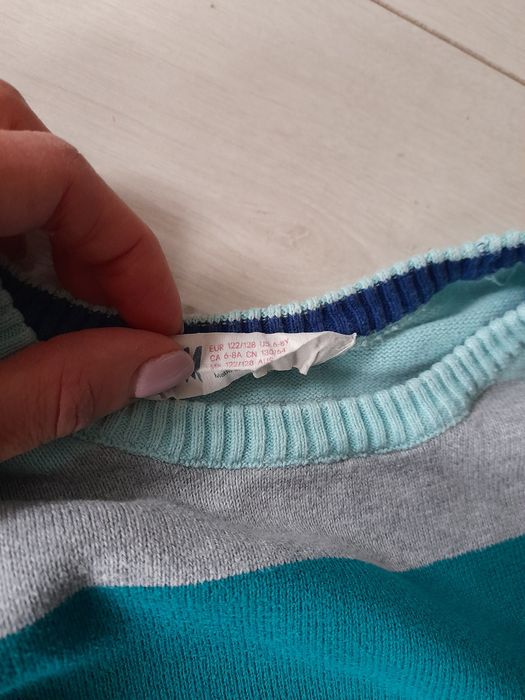 Sweter 122 spodnie hm komplet