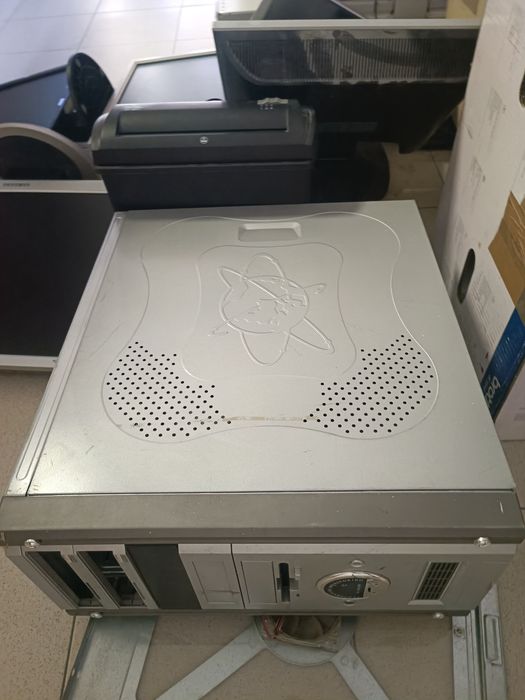 Equipamento informático usado425701205806960641