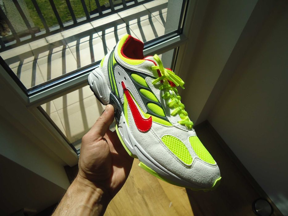 Nike Air Ghost Racer us11 nowe buty sportowe