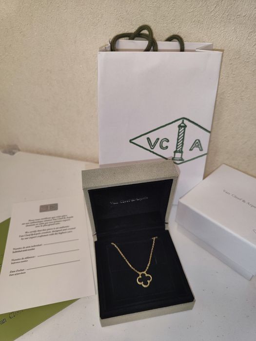 Підвіска Van Cleef  проба AU 750