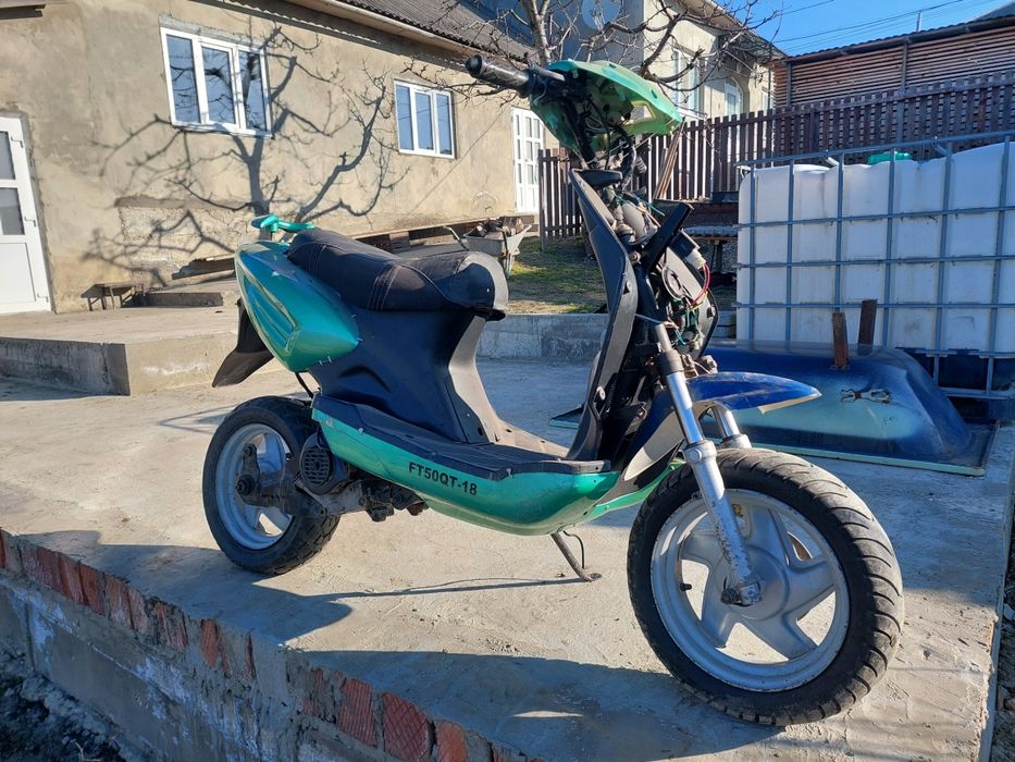 Продам скутер не на ходу