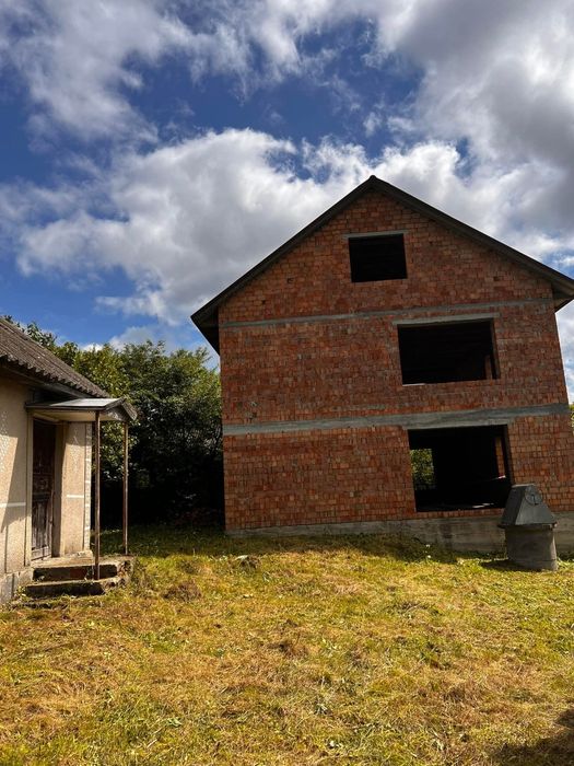 Продається збудований будинок м.Дунаївці