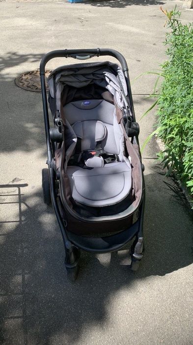 Коляска Chicco Urban Plus