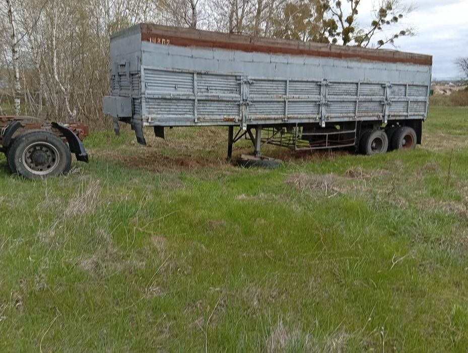 МАЗ з причіпом ``