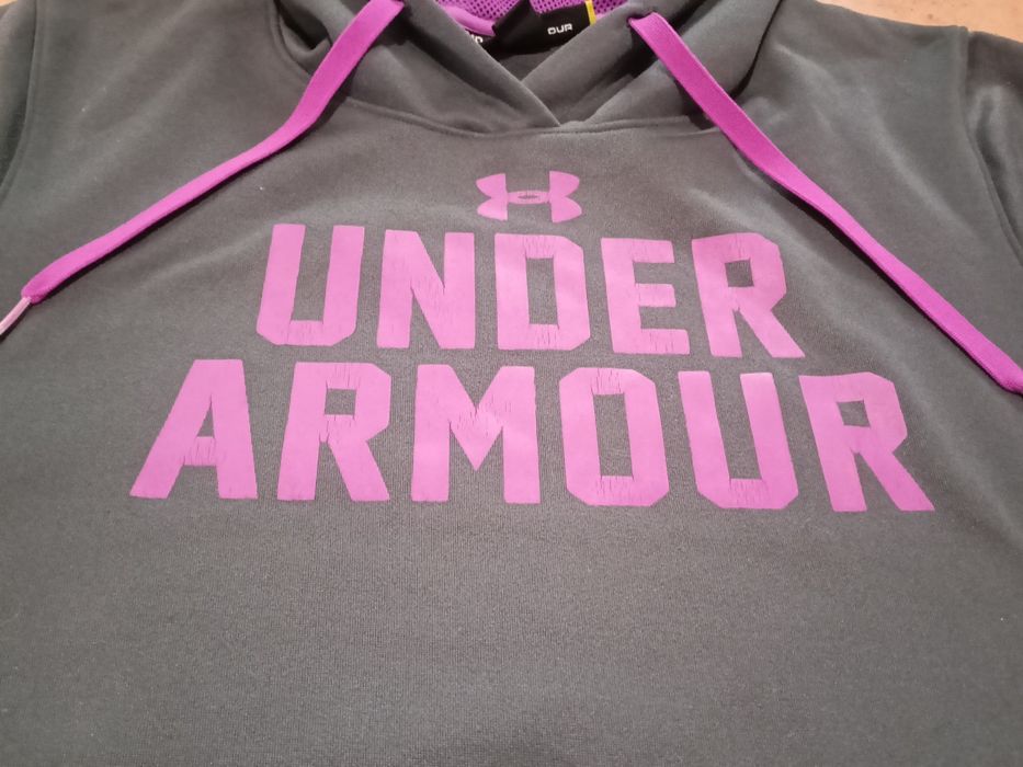 Szara damska bluza Under Armour rozmiar M.