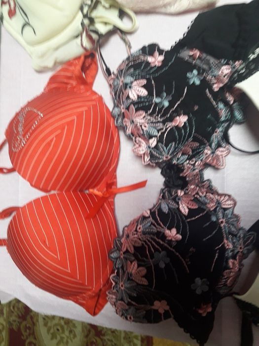 Бюстгальтер объем 75  D бу