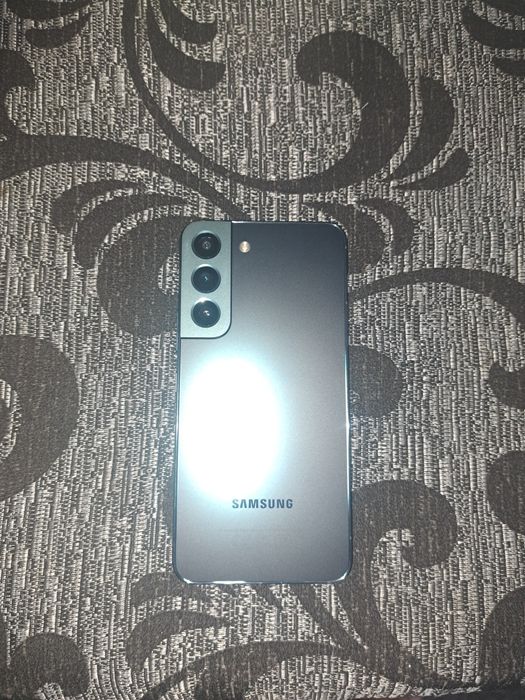 Samsung s22 продам