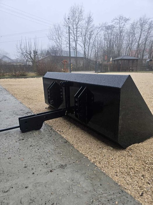 Koliba do traktora na tylni przedni TUZ z kiprem łyżka lycha