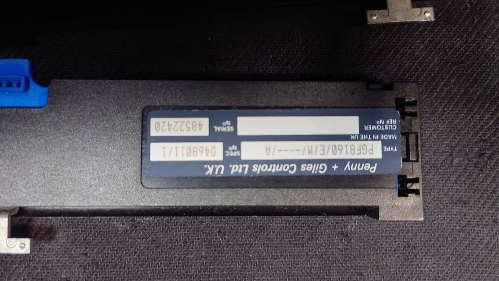 Faders Penny and Giles P&G PGF 8160 e 8120