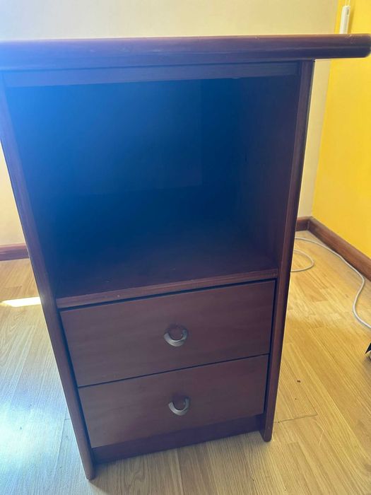 Secretária em Madeira Pinho Mel, com 2 gavetas