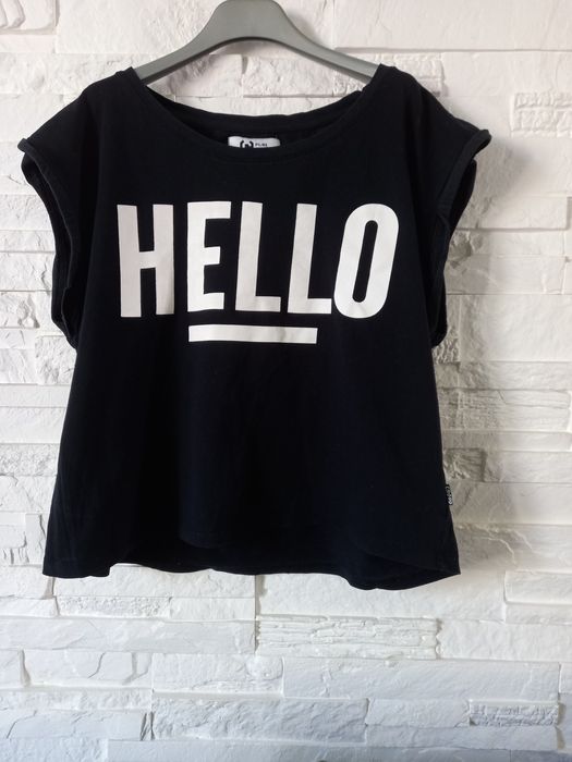 Czarny krótki Tshirt rozm S/M Cropp