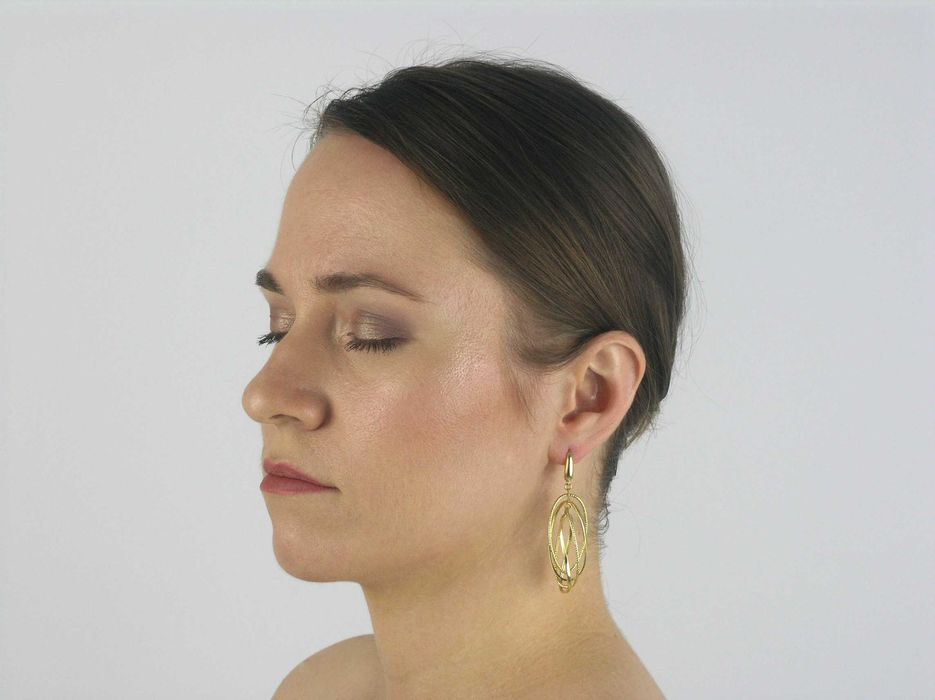 Kolczyki złote wiszące elipsy diamentowane 585