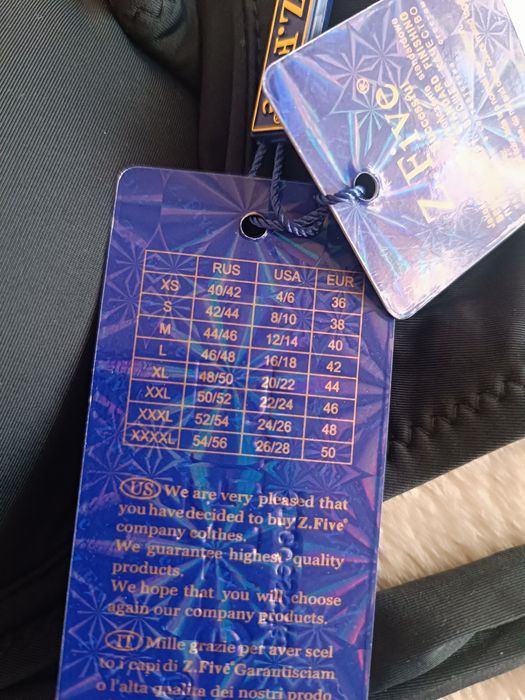 Продам новый купальник