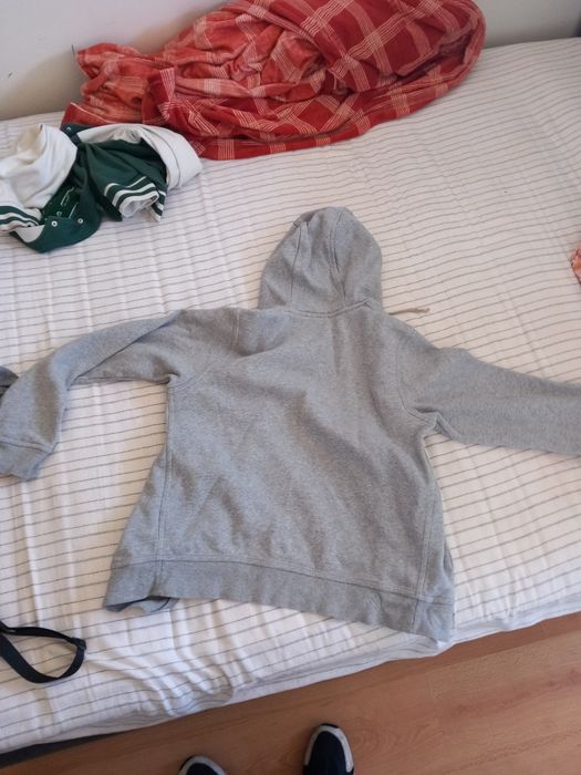 Casaco da nike bom estado pouco usado