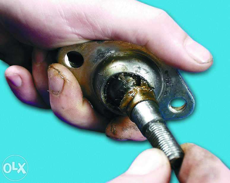 Ремонт шаровых опор,рычагов,амортизатор.