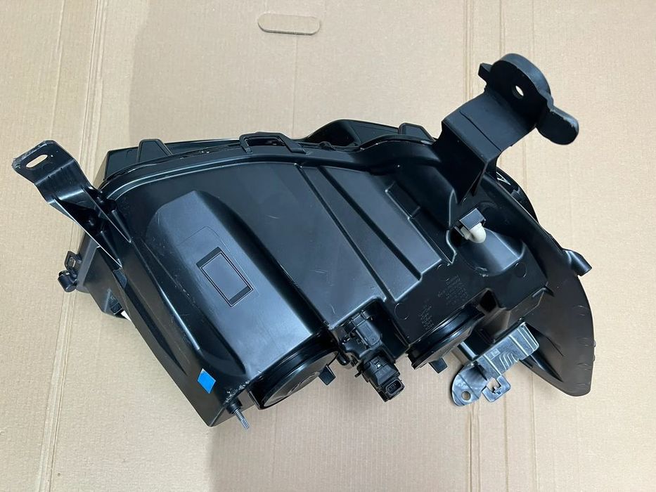 Renault Master IV 4 lampa przednia lewa bdb WSZYSTKIE CZĘŚCI MASTER