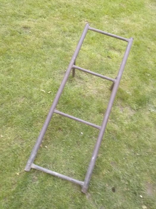 Drabinka dachowa stalowa spawana gruba długa 115cm x 40 cm