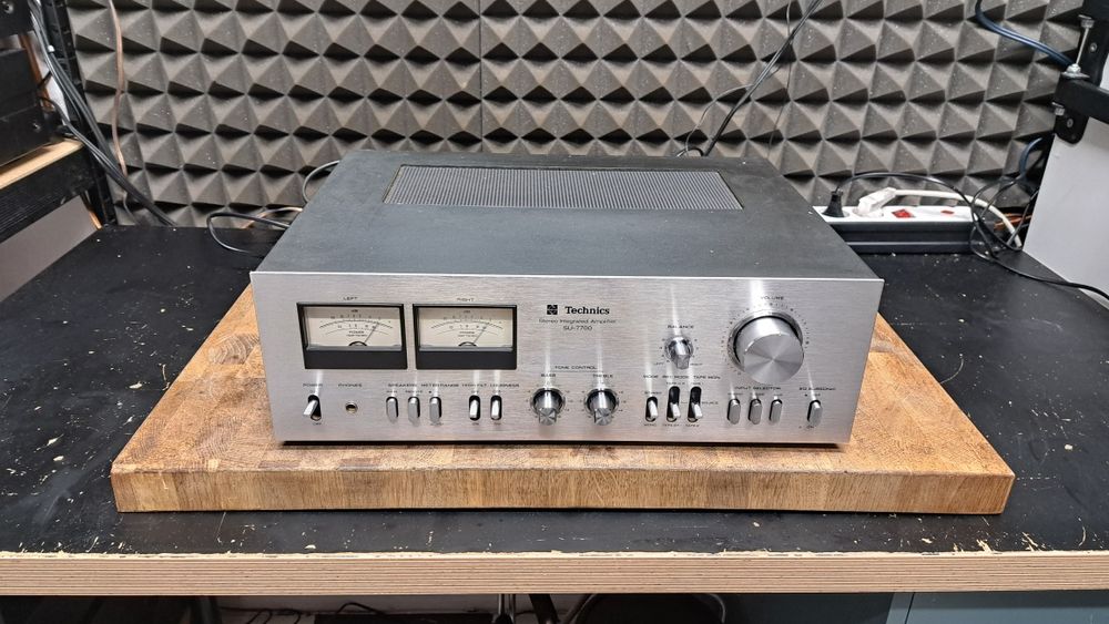 Wzmacniacz Technics SU-7700