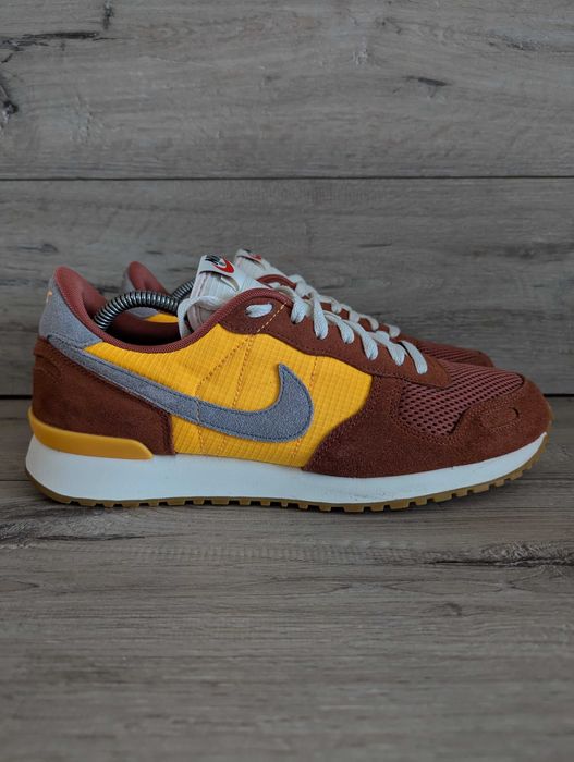 Кроссовки б/у Найк Nike Air Vrtx 43-44 размер 28 см Замш +текстиль