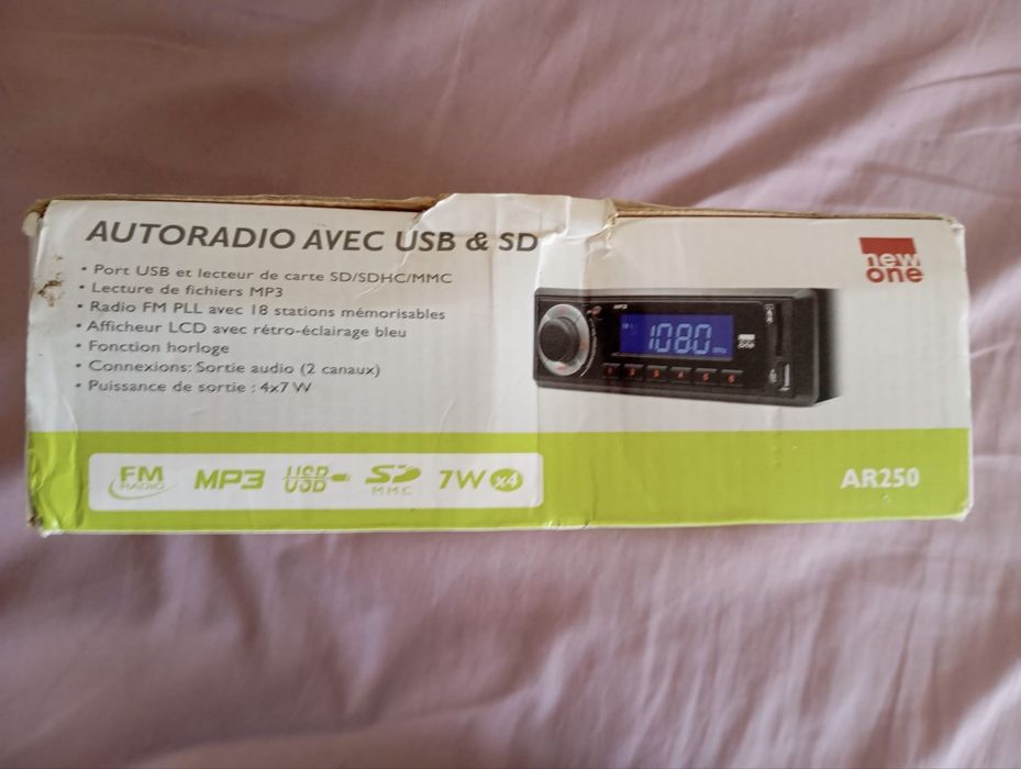 Rádio Auto New One USB & SD AR250