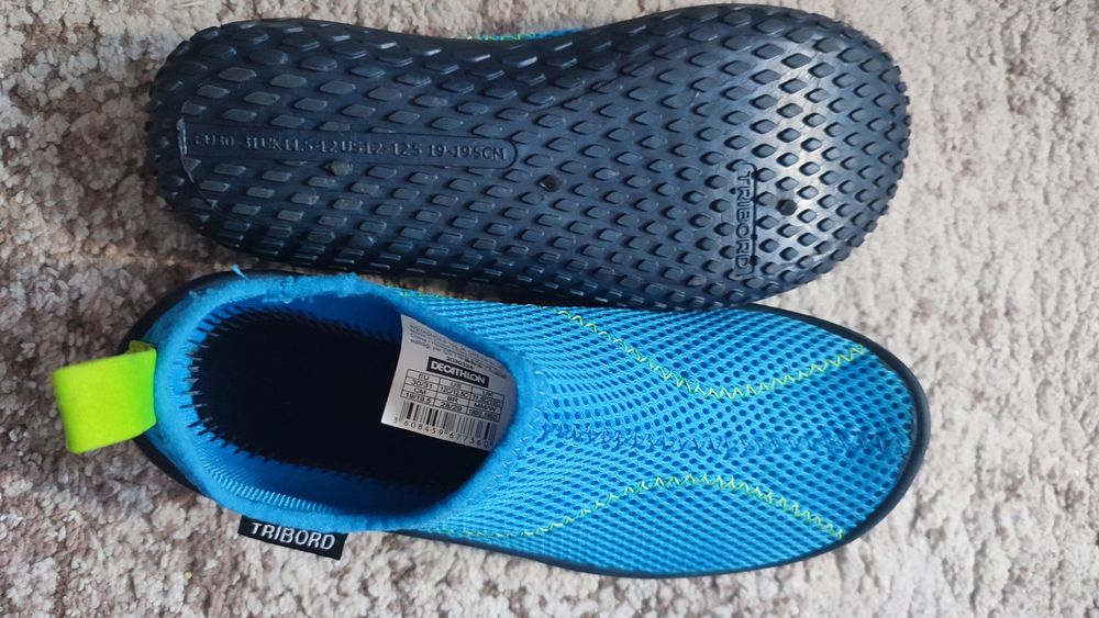 Аквашузи 30/31 Decathlon (19-19.5см) нові без бірок
