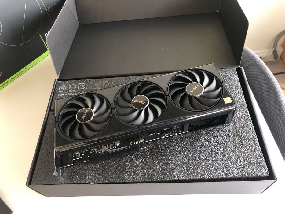 Asus Proart RTX 4070ti OC 12GB