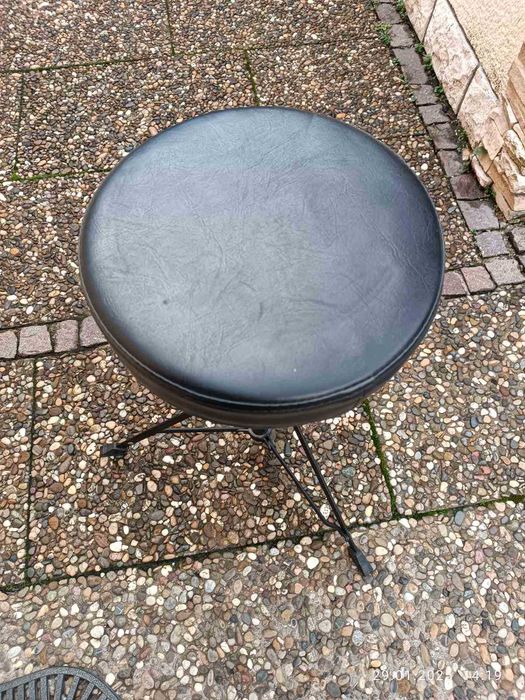 Стілець для барабанів стул банкетка в гарному стані