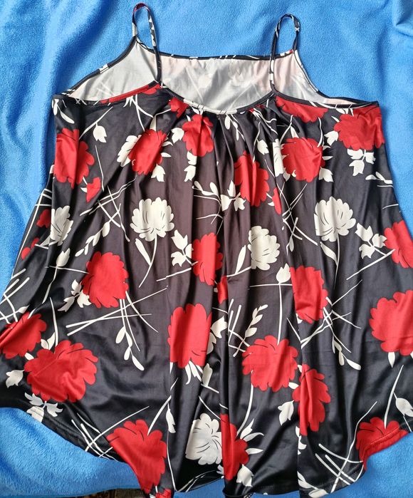 Продам жіночі футболки,середнього та великого розміру