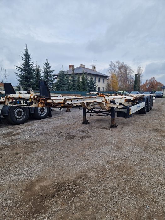 Naczepa podkontenerowa Krone SD