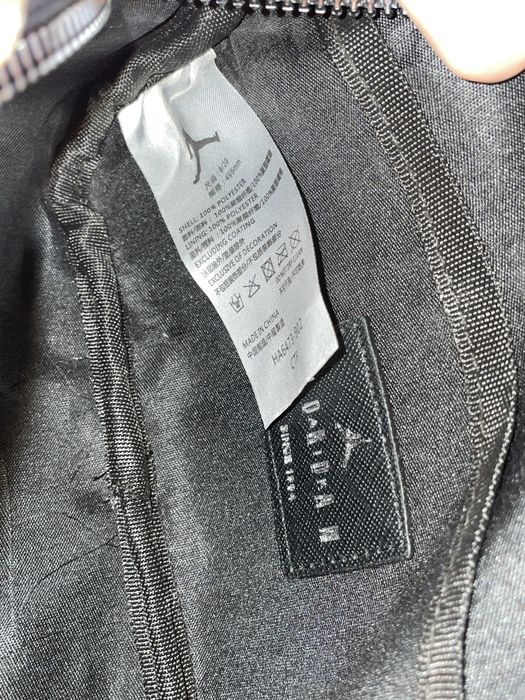Сумка месенджер Air Jordan monogram black сумка через плече джордан 23