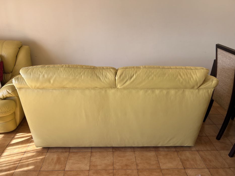 Sofá + 2 Cadeirões