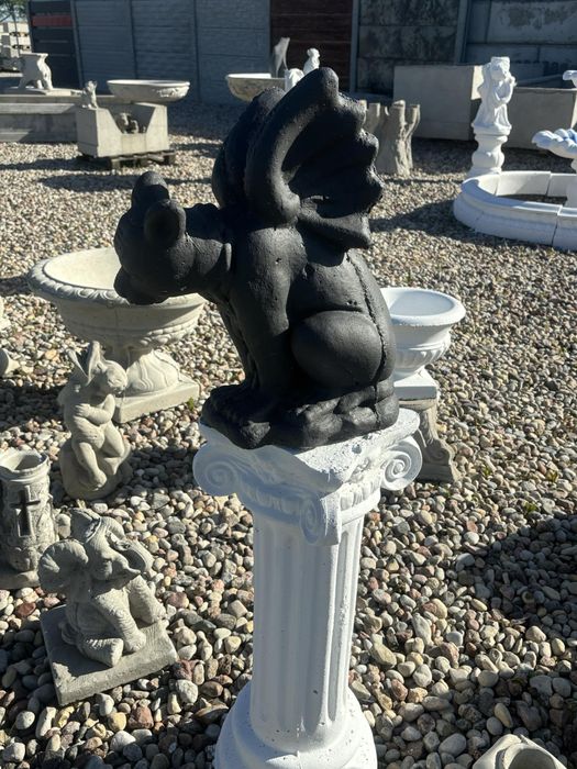 Figurka betonowa troll