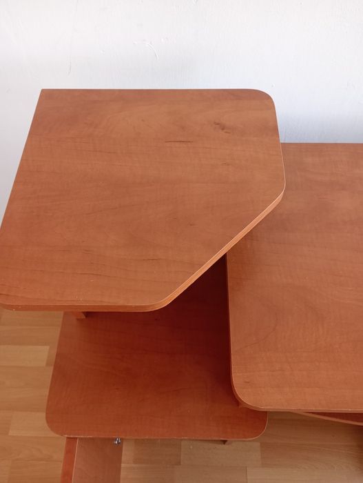 Solidne drewniane biurko