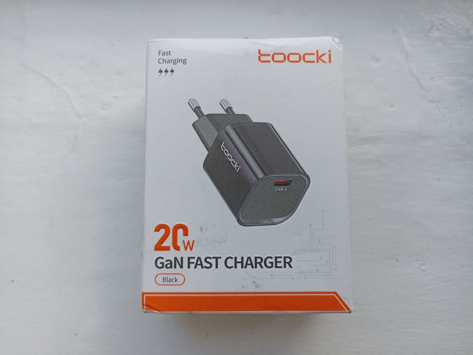 Зарядний пристрій GaN Toocki 20W, новий