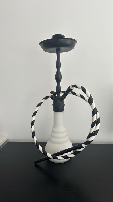 Shisha Preta e Branca