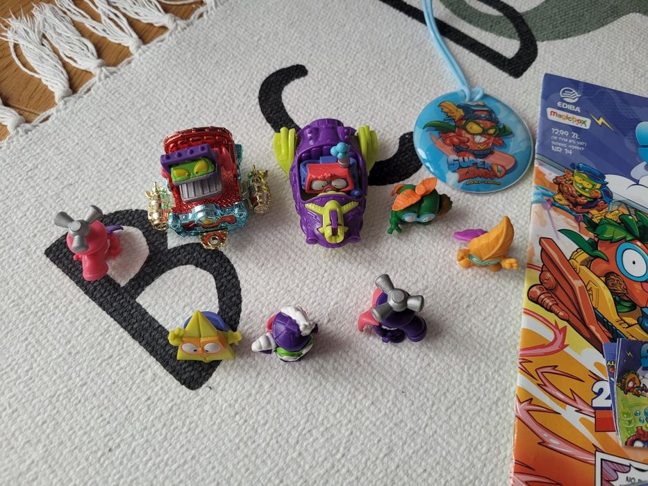 Zestaw figurki i pojazdy Super Zings seria 5