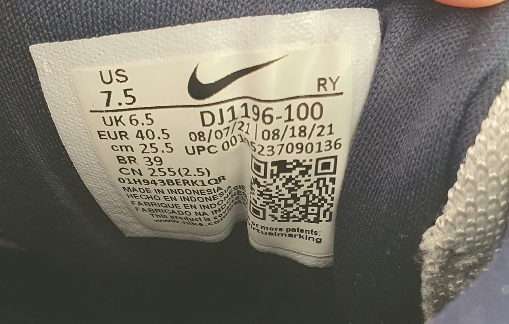 Nike defy all day rozm 40,5 (25.5cm)