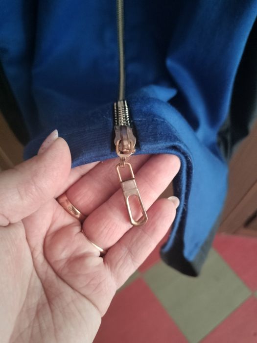 Продам класне  плаття