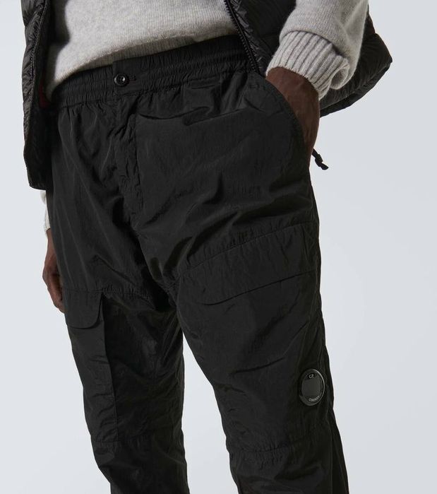 Штани C.P. Company Chrome-R cargo pants black