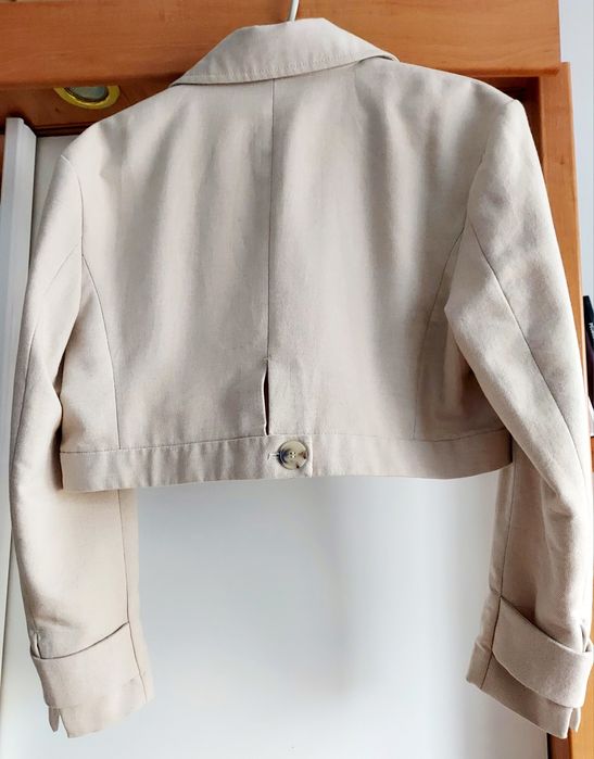 ZARA krótka kurtka koszulowa.