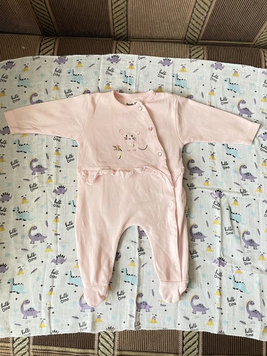 Розовый человечек для новорождённой 0–3 мес