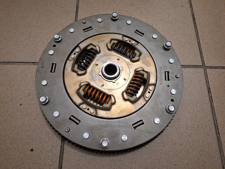 Lexus RX 400h lampa lewa tylna tył RX400h 2007r. 174 tys. km na części