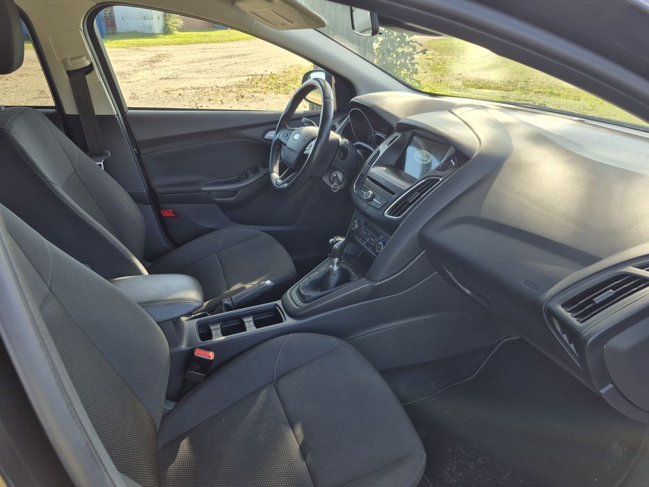 Ford Focus Kombi 2017 Polift
